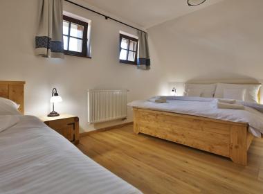 sections/November2018/gothal-sk-hotel-na-liptove-chalupy-typ-a-manzelska-postel-8jj.jpg